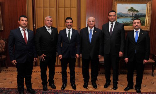 Birlik-Vakfi-Yoneticileri-Birlik-Vakfi-Kurucular-Kurulu-Baskani-ve-TBMM-Baskanini-ziyaret-etti