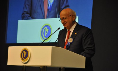 Birlik-Vakfi-Kurucular-Kurulu-Baskani-Ismail-Kahraman-TBMM-Baskani-secildi